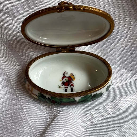 Limoges Christmas trinkets box - Picture 4 of 5